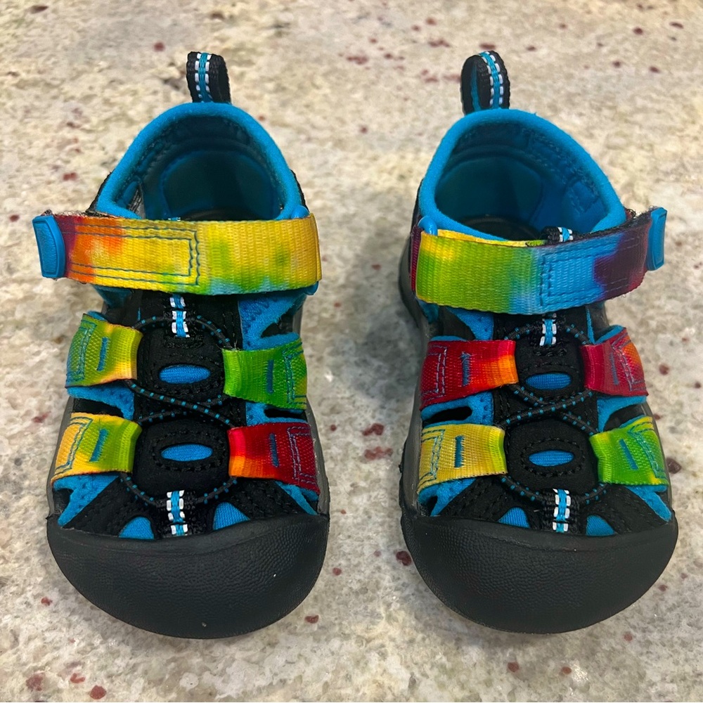 Keen Newport H2 Rainbow Tie Dye Kids Sandal Shoe | Size 5 | Great Condition